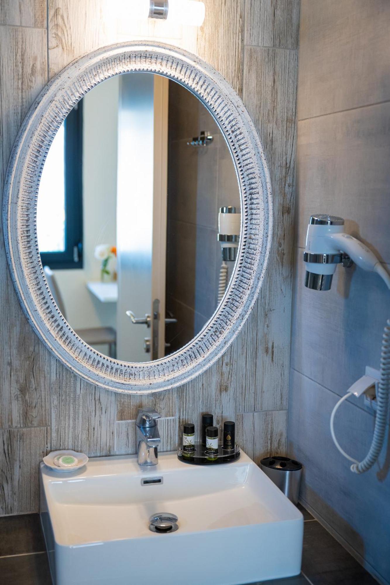 Callista Suites Flogita Buitenkant foto